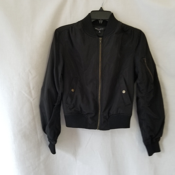 Romeo & Juliet Couture Jackets & Blazers - Romeo + Juliet Jacket